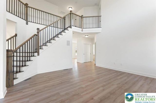 25 Lillian Court 10, Williams Twp, PA 18042