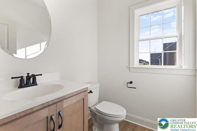 25 Lillian Court 10, Williams Twp, PA 18042