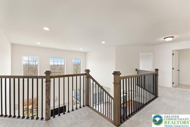 25 Lillian Court 10, Williams Twp, PA 18042