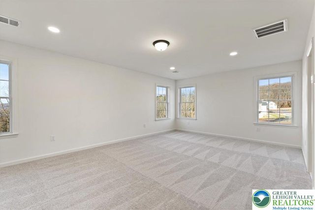 25 Lillian Court 10, Williams Twp, PA 18042