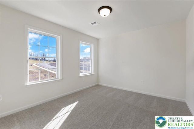 25 Lillian Court 10, Williams Twp, PA 18042