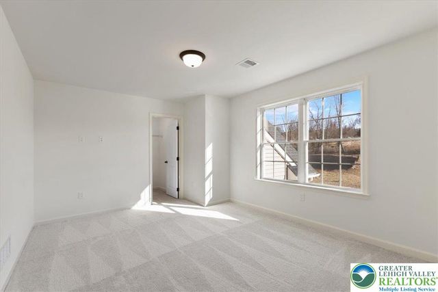 25 Lillian Court 10, Williams Twp, PA 18042