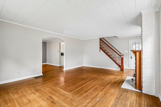 1422 Amsterdam Road, Park Hills, KY 41011