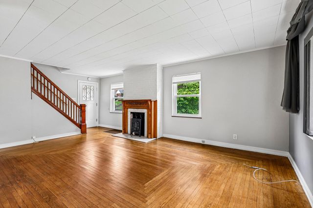1422 Amsterdam Road, Park Hills, KY 41011