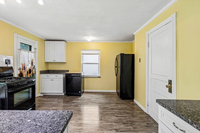 1422 Amsterdam Road, Park Hills, KY 41011