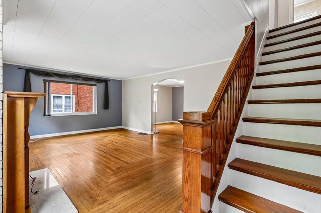 1422 Amsterdam Road, Park Hills, KY 41011