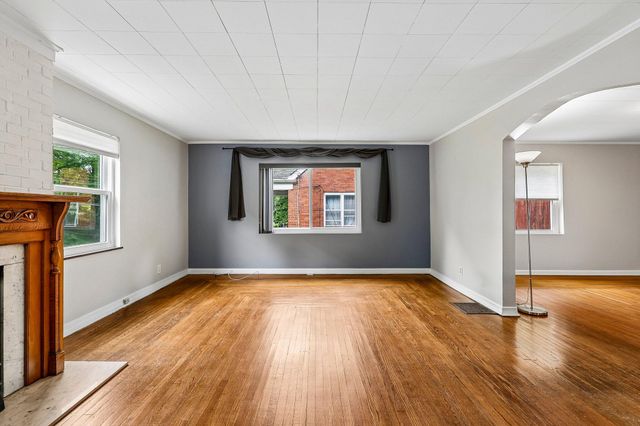 1422 Amsterdam Road, Park Hills, KY 41011