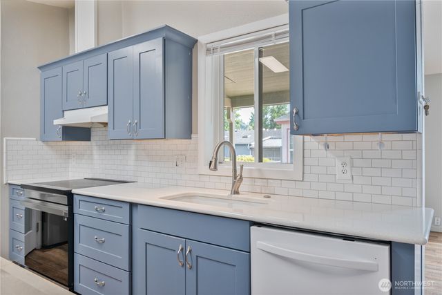 63 Heritage Boulevard, Longview, WA 98632