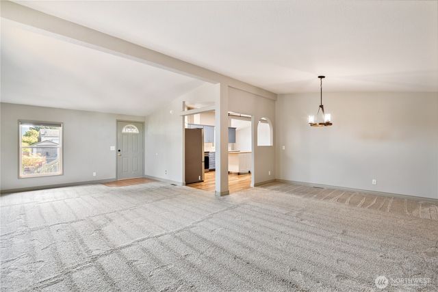 63 Heritage Boulevard, Longview, WA 98632