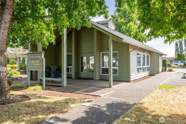 63 Heritage Boulevard, Longview, WA 98632