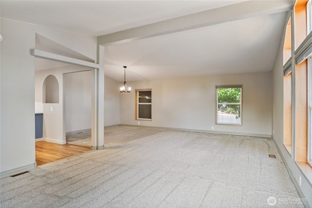 63 Heritage Boulevard, Longview, WA 98632