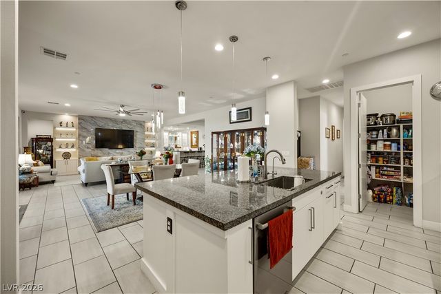 50 Garibaldi Way, Henderson, NV 89011