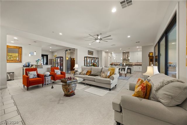 50 Garibaldi Way, Henderson, NV 89011