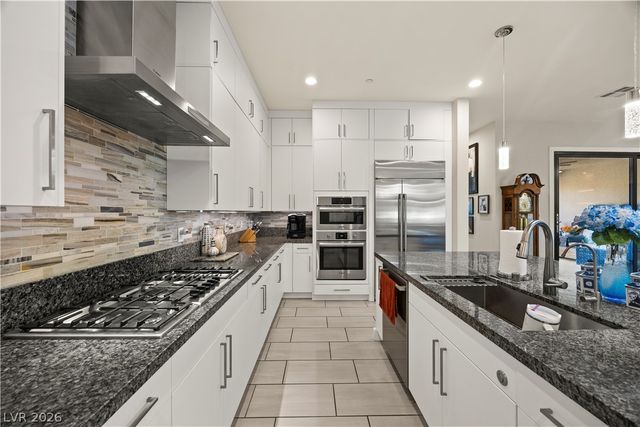 50 Garibaldi Way, Henderson, NV 89011