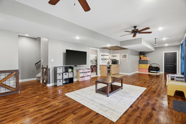 5580 KINGFISHER DR, Ashland, MO 65010