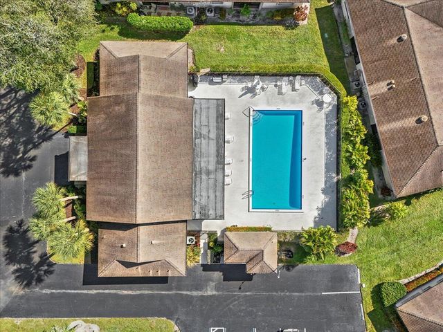 4850 Hawkwood Place B, Boynton Beach, FL 33436