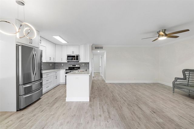 347 Capri H 347, Delray Beach, FL 33484