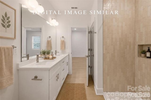 6210 Linda Vista Lane, Charlotte, NC 28216