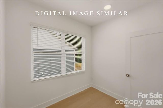 6210 Linda Vista Lane, Charlotte, NC 28216