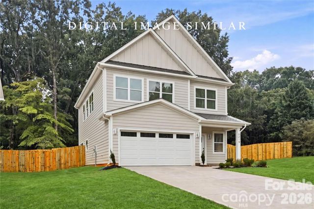 6210 Linda Vista Lane, Charlotte, NC 28216