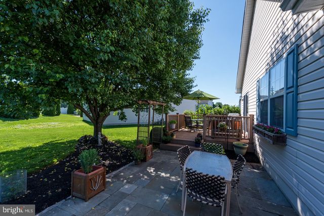 19 PATRIOT CT, Upper Chichester, PA 19061