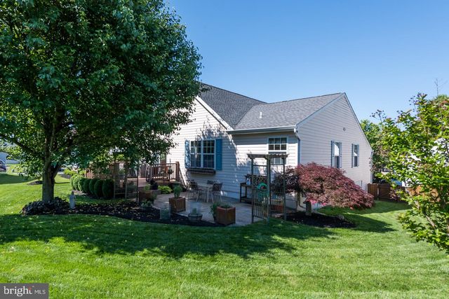 19 PATRIOT CT, Upper Chichester, PA 19061