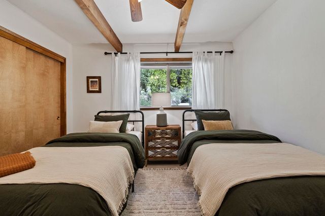 28335 Georges Dr, Strawberry, CA 95375