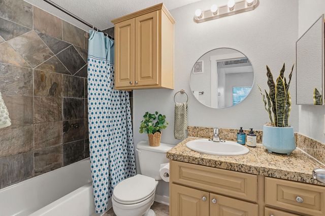 2106 Cullen Ave 206, Austin, TX 78757