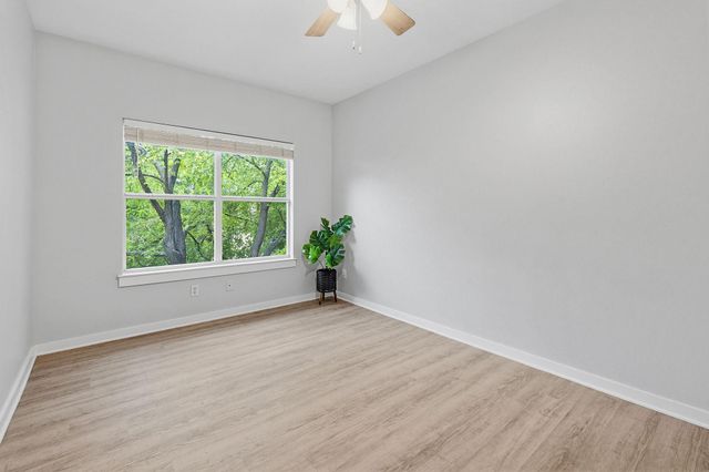 2106 Cullen Ave 206, Austin, TX 78757