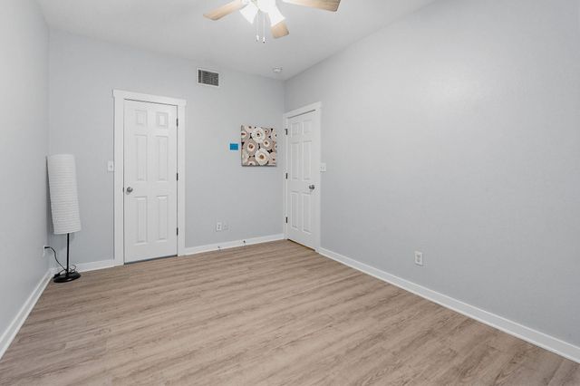 2106 Cullen Ave 206, Austin, TX 78757