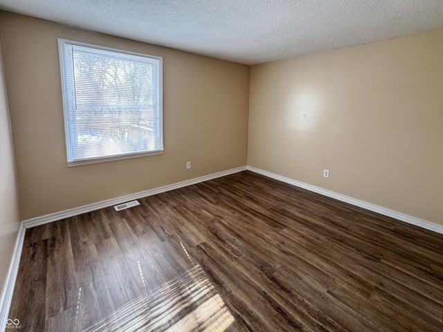 11341 McDowell Drive, Indianapolis, IN 46229