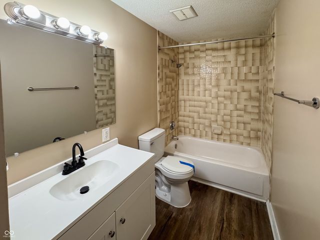 11341 McDowell Drive, Indianapolis, IN 46229