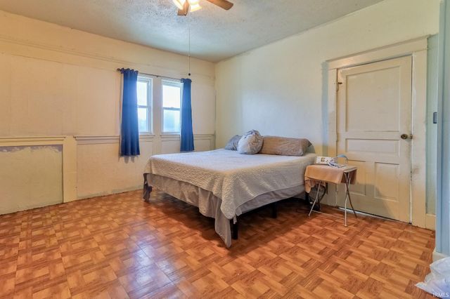 1201 E Iowa Street, Evansville, IN 47711