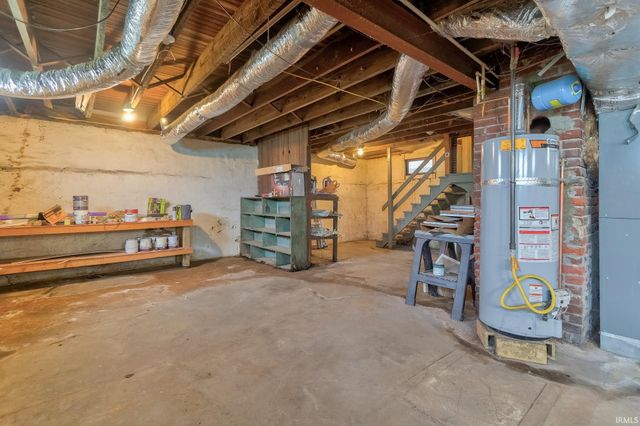 1201 E Iowa Street, Evansville, IN 47711