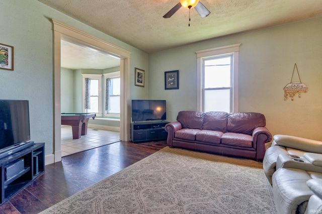 1201 E Iowa Street, Evansville, IN 47711