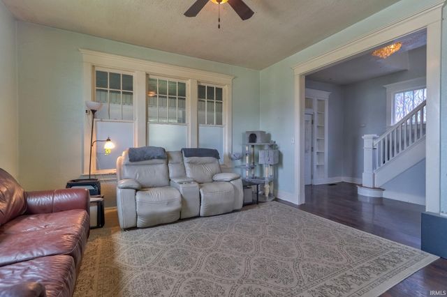1201 E Iowa Street, Evansville, IN 47711