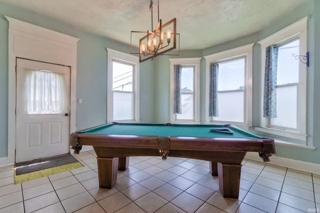 1201 E Iowa Street, Evansville, IN 47711