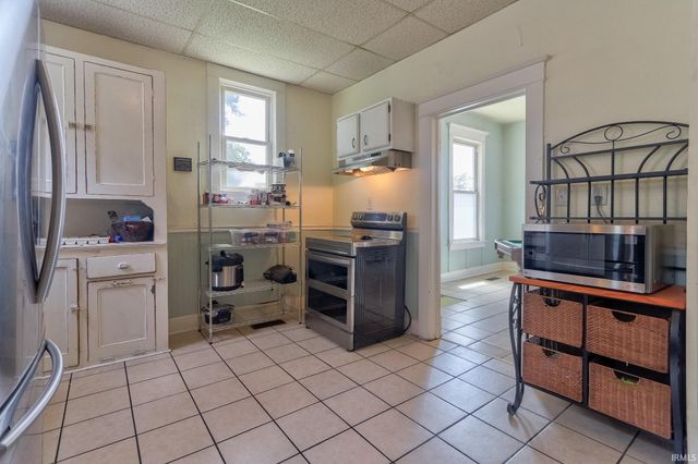 1201 E Iowa Street, Evansville, IN 47711