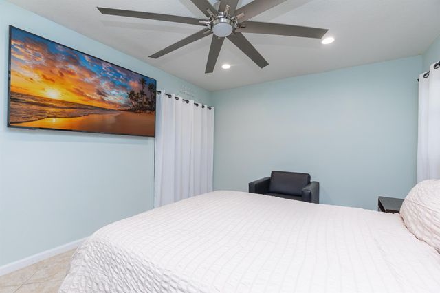 961 S Ocean Drive 302, Deerfield Beach, FL 33441