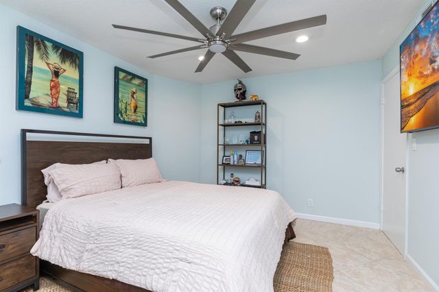 961 S Ocean Drive 302, Deerfield Beach, FL 33441