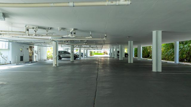 961 S Ocean Drive 302, Deerfield Beach, FL 33441