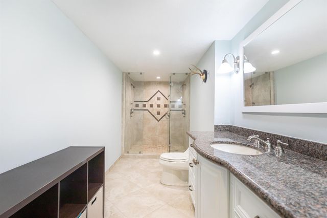 961 S Ocean Drive 302, Deerfield Beach, FL 33441