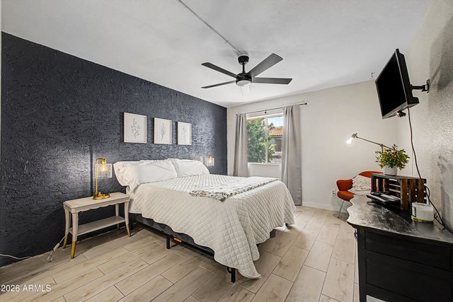 4444 E PARADISE VILLAGE Parkway N 204, Phoenix, AZ 85032