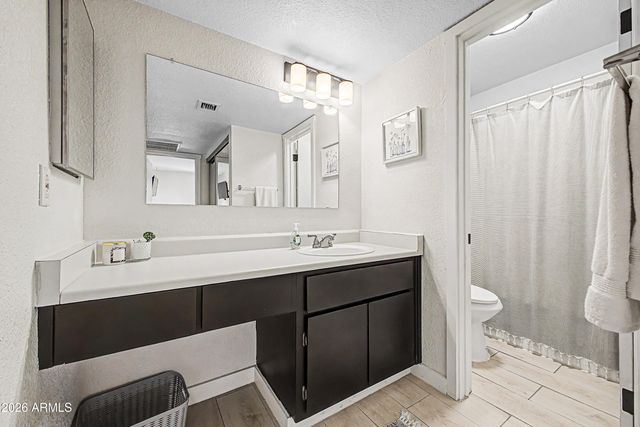 4444 E PARADISE VILLAGE Parkway N 204, Phoenix, AZ 85032