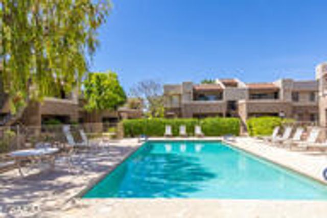 4444 E PARADISE VILLAGE Parkway N 204, Phoenix, AZ 85032