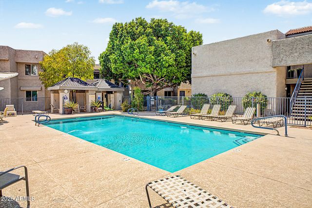 4444 E PARADISE VILLAGE Parkway N 204, Phoenix, AZ 85032