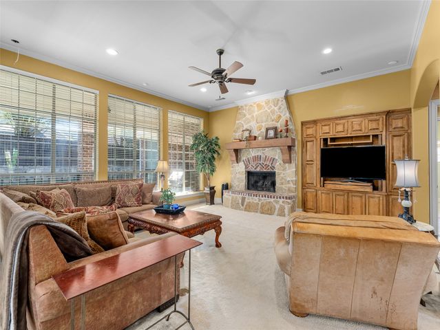 1604 Litchfield Drive, Mckinney, TX 75071