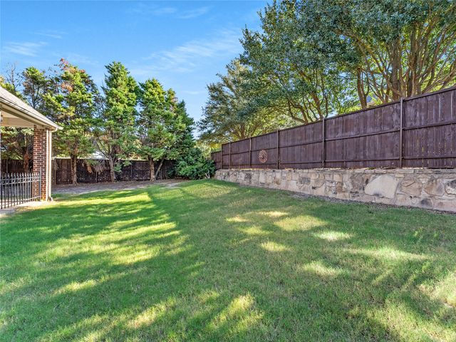 1604 Litchfield Drive, Mckinney, TX 75071