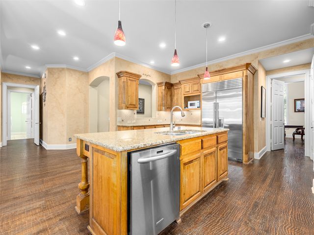 1604 Litchfield Drive, Mckinney, TX 75071