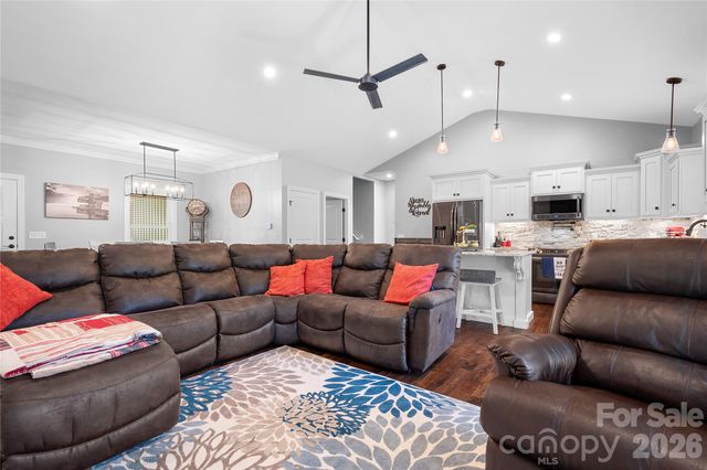 3931 Reid Circle, Sherrills Ford, NC 28673